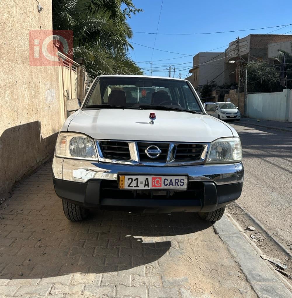 نيسان بيك اب